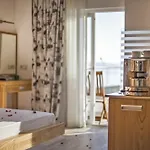 Otel Nur